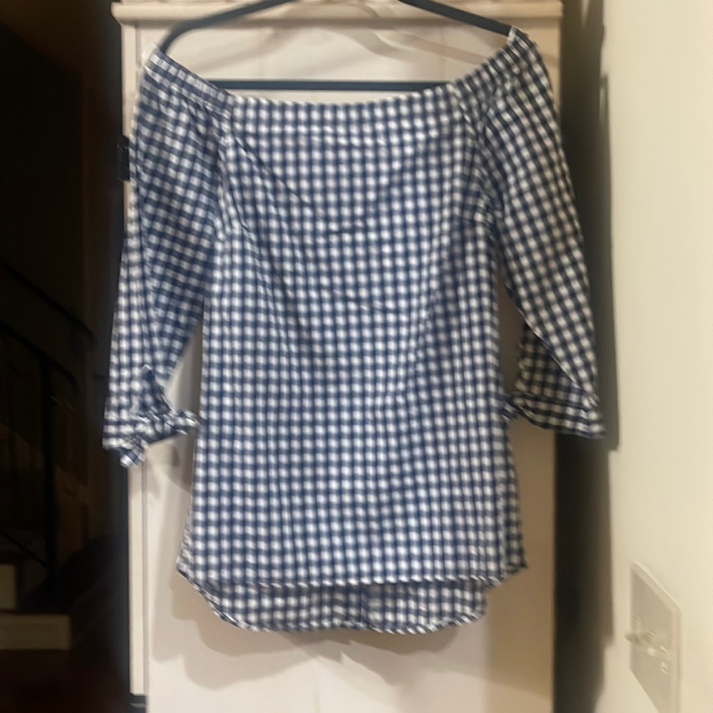 NWT Cupio blue and white buffalo check print top